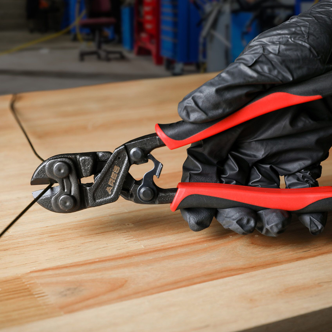 Best Bolt Cutters For Master Locks 2023